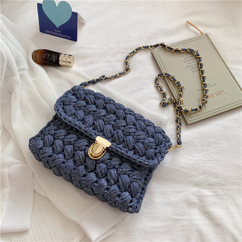 Women's Fashionable Hand Woven Handbag